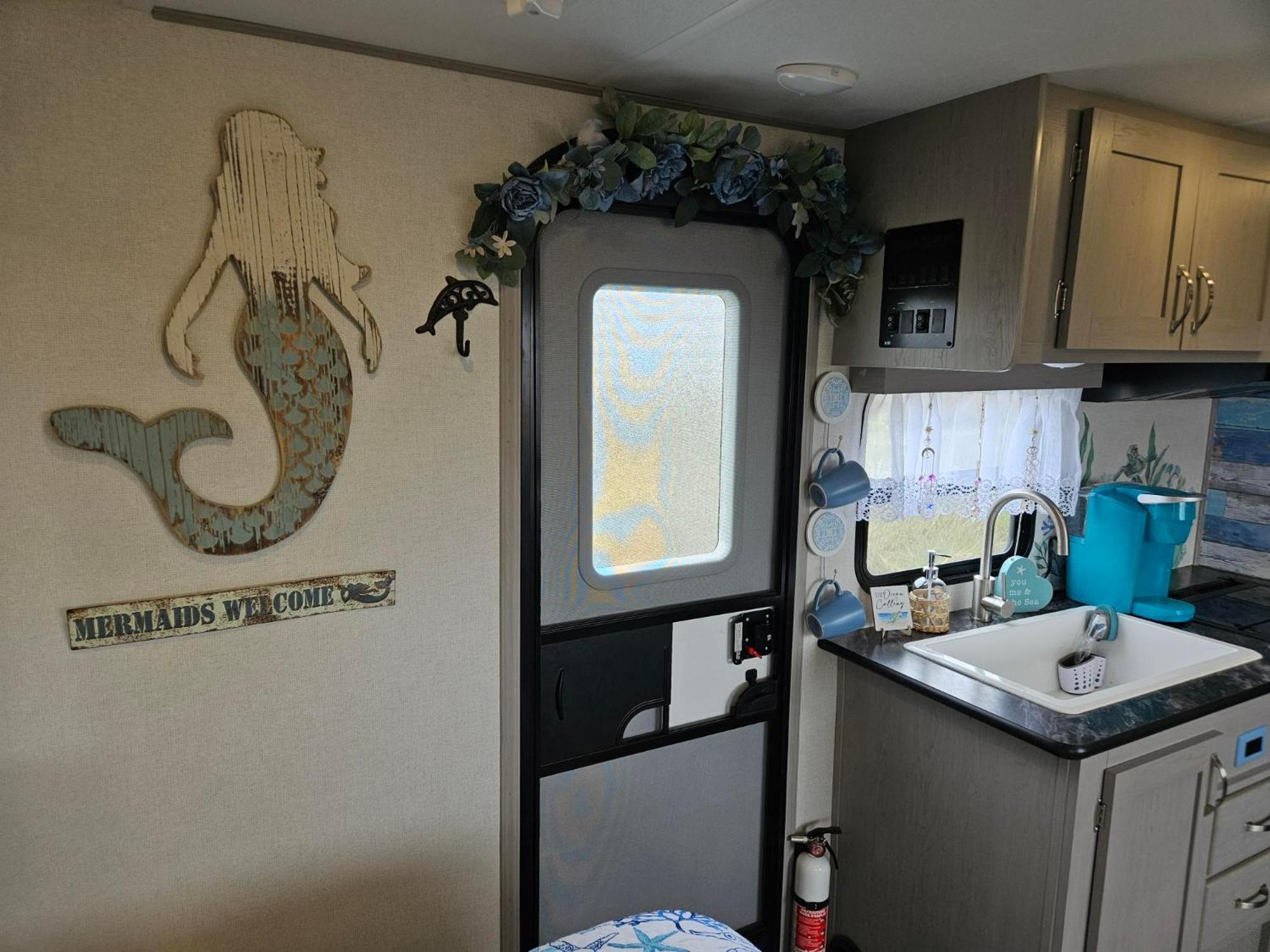 Hailey'S Beach-N-Bay Rv Resort Gilchrist Екстер'єр фото