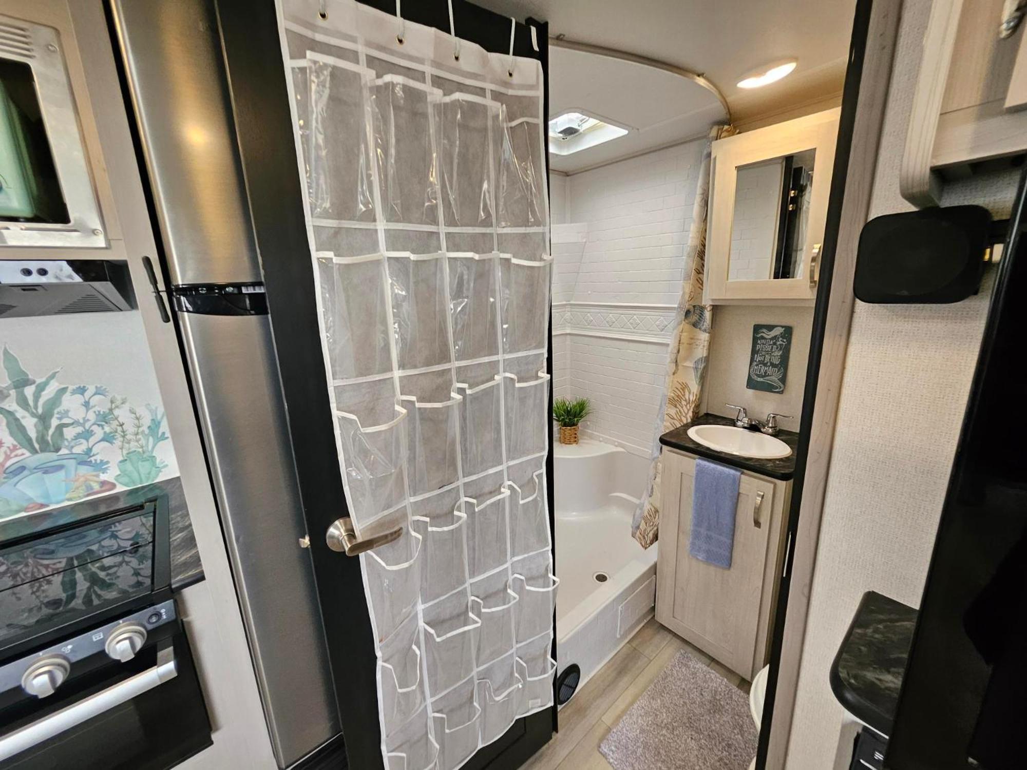 Hailey'S Beach-N-Bay Rv Resort Gilchrist Екстер'єр фото