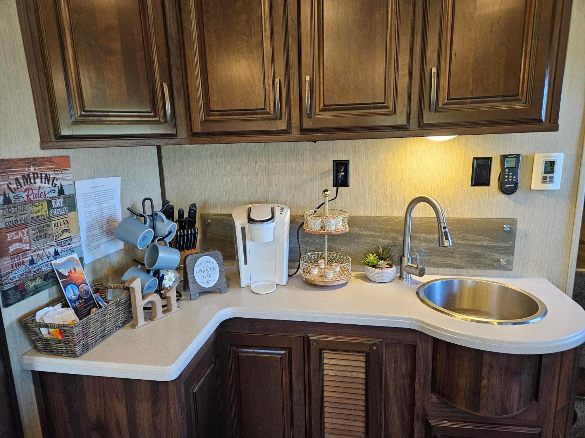 Hailey'S Beach-N-Bay Rv Resort Gilchrist Екстер'єр фото